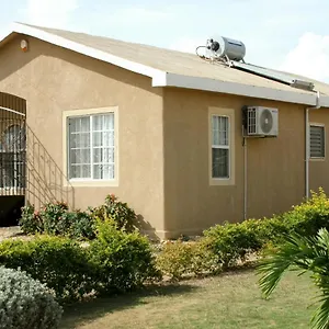 Apartment Sassy Diamond Crest
