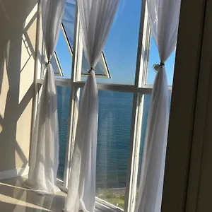  Apartment Large Luxurious Front At Bayfront