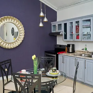  Holiday home Caribbean Estates, 10 Mins From The Beach, Beautiful Gated Community